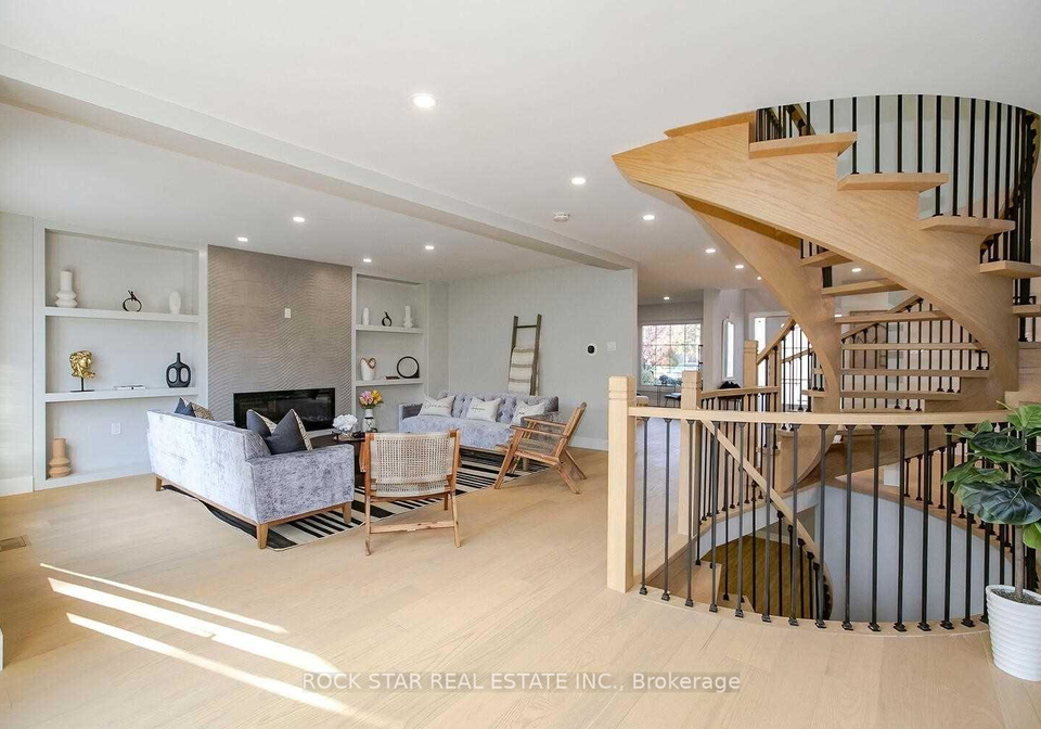 160-river-oaks-boulevard-e-oakville-ontario-w13651760