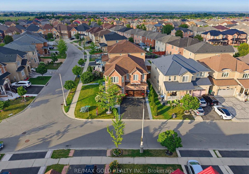 57-quailvalley-drive-brampton-ontario-w13651846