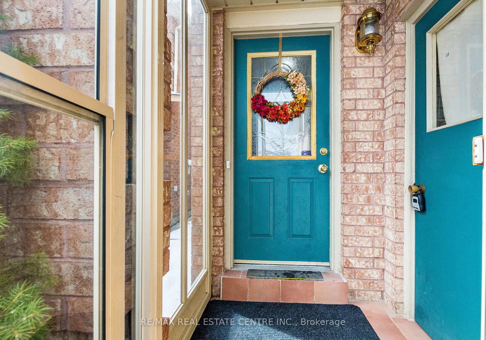82-candy-crescent-brampton-ontario-w13651854