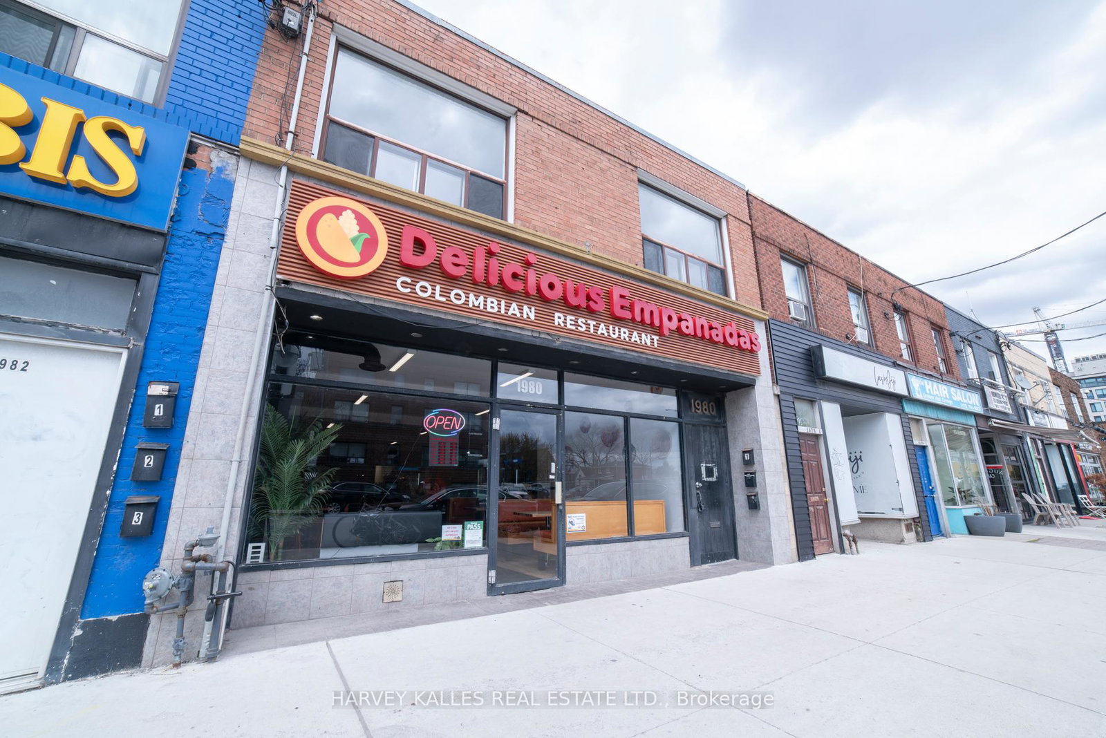 1980-eglinton-avenue-w-toronto-north-york-ontario-w13651868