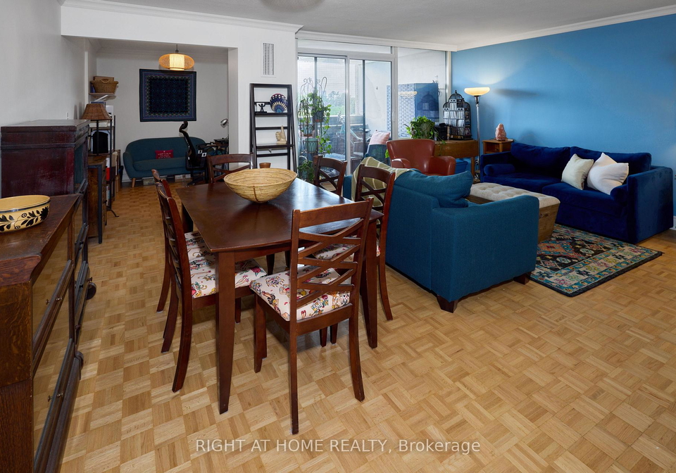 1535-lakeshore-road-e-mississauga-ontario-w13651976