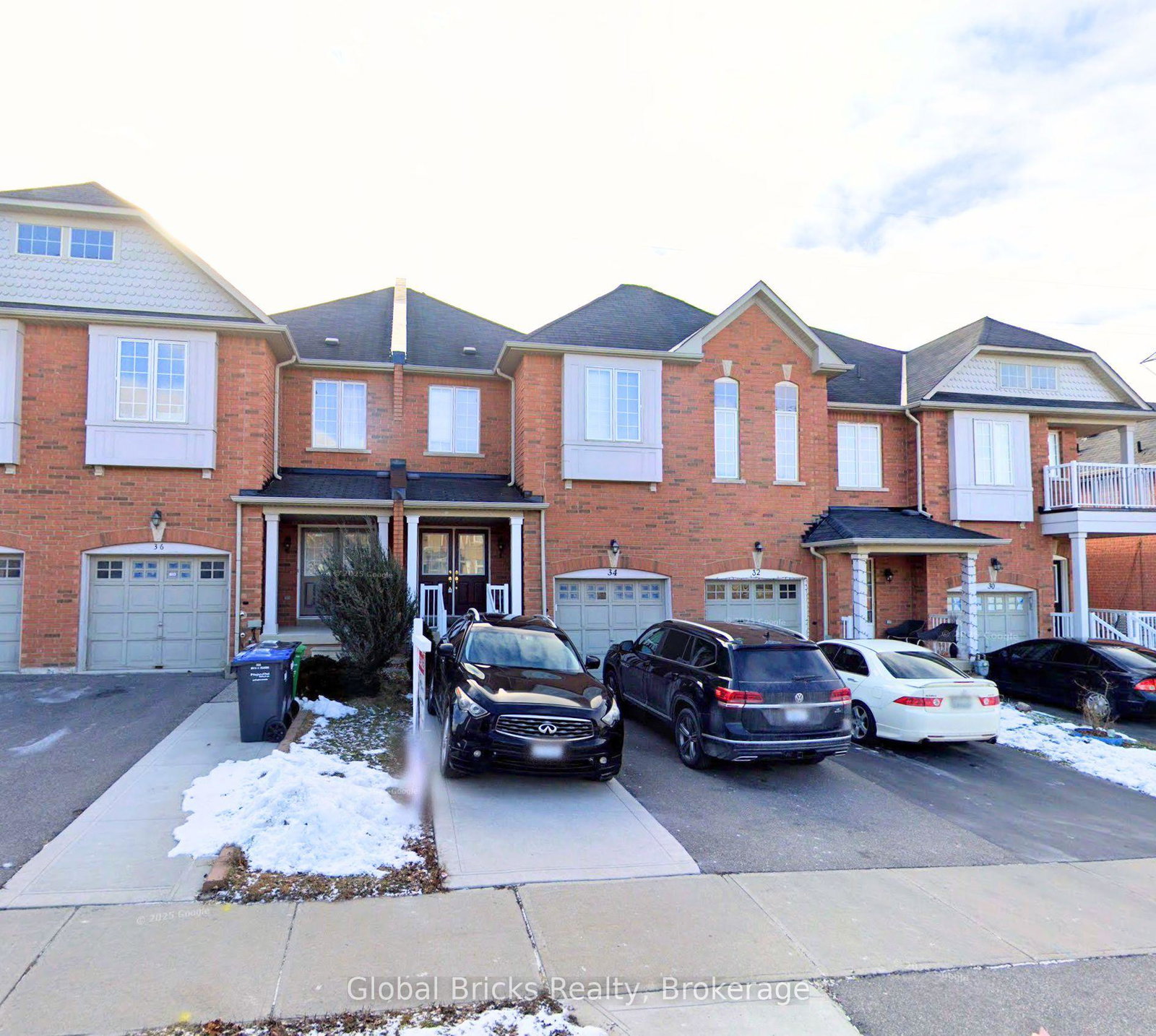 34-pefferlaw-circle-brampton-ontario-w13652124