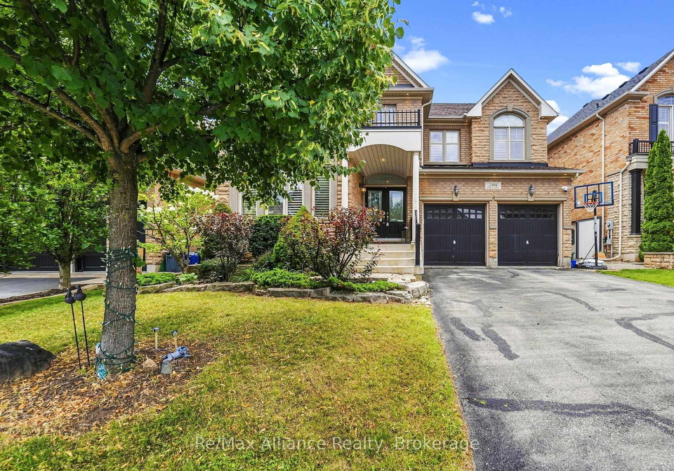 2404-rideau-drive-oakville-ontario-w13652222
