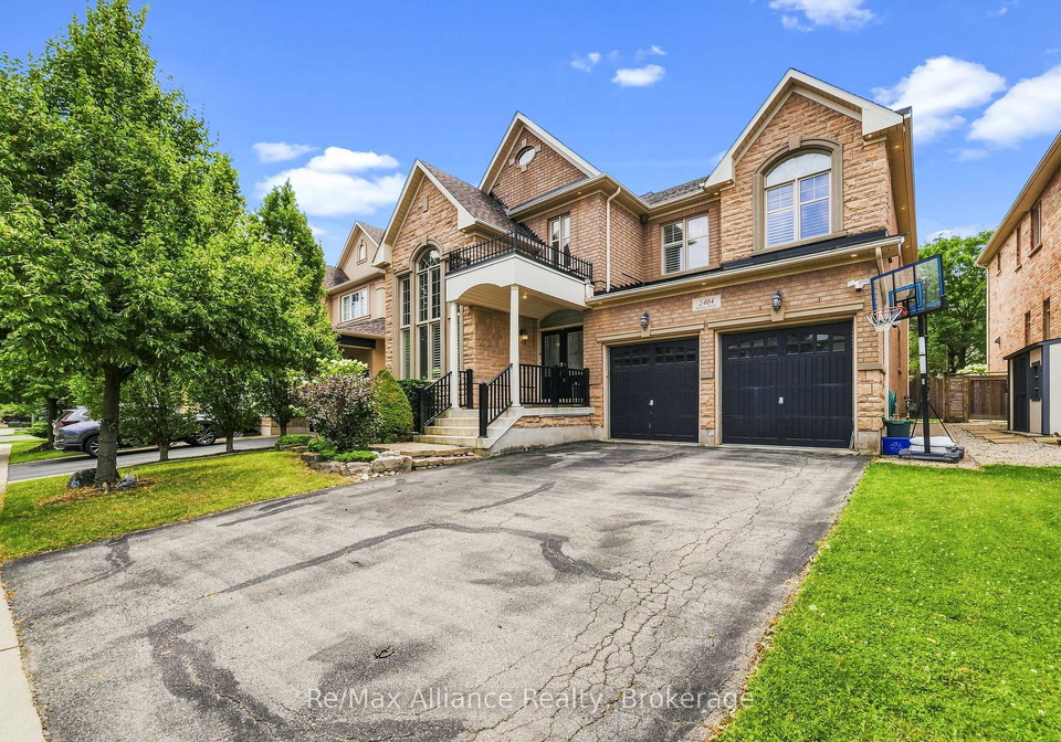 2404-rideau-drive-oakville-ontario-w13652222