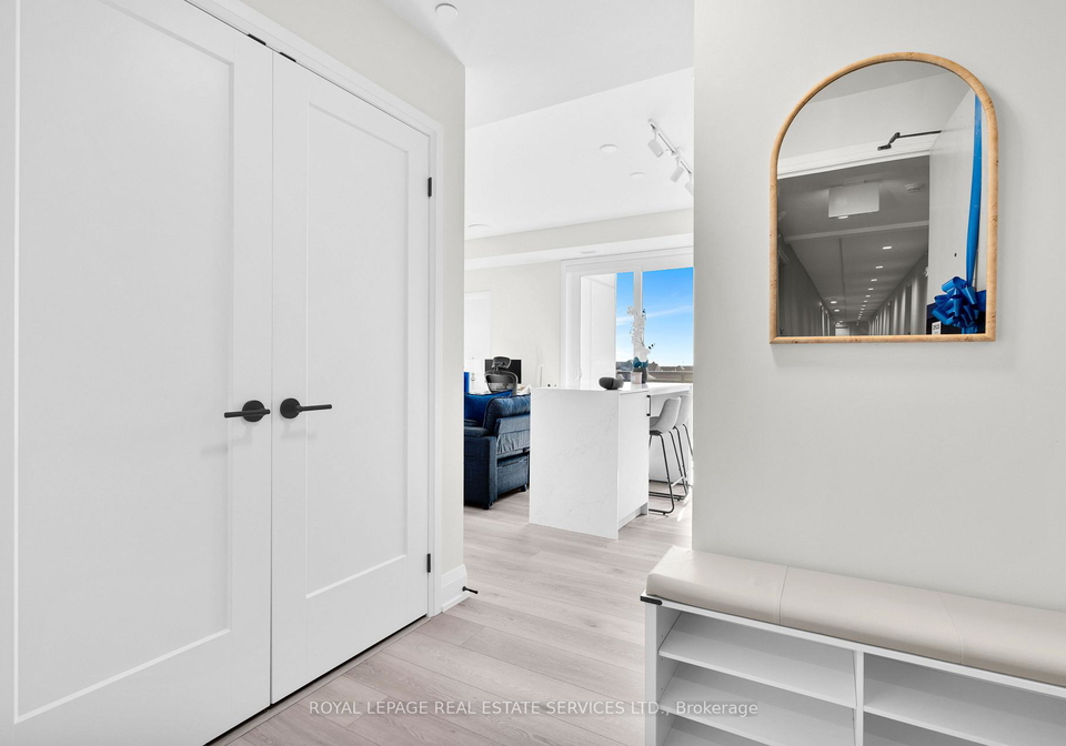 3250-carding-mill-trail-oakville-ontario-w13652260