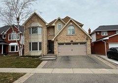 2133-heidi-avenue-burlington-ontario-w13652336