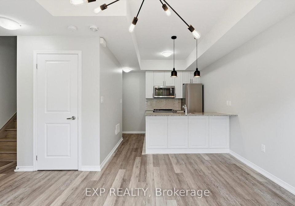 28-fieldway-road-toronto-etobicoke-ontario-w13652392