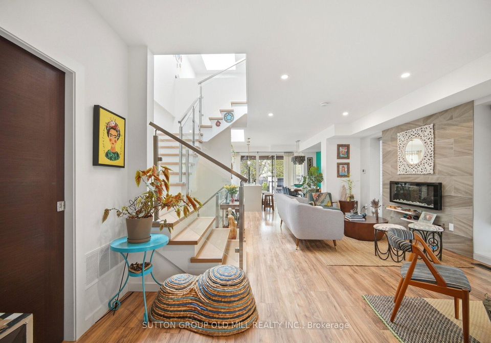 38-algoma-street-toronto-etobicoke-ontario-w13652446