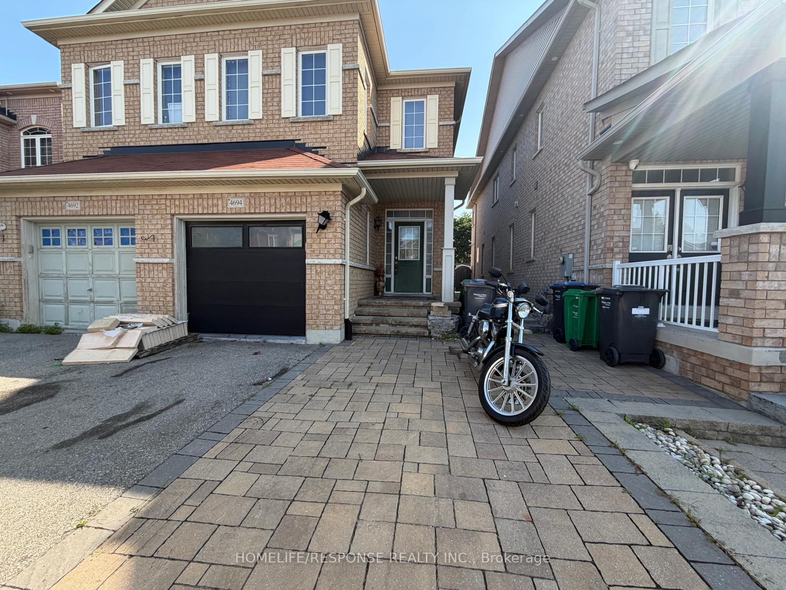 4694-centretown-way-mississauga-ontario-w13652732