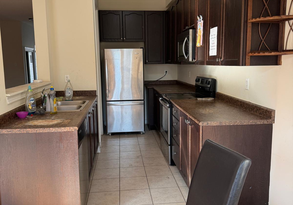 4694-centretown-way-mississauga-ontario-w13652732