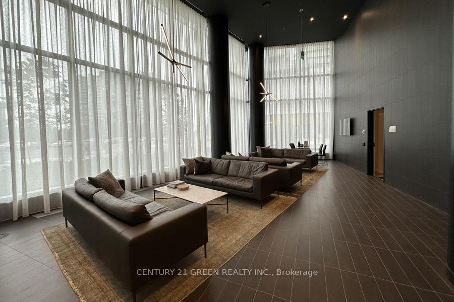 3900-confederation-parkway-mississauga-ontario-w13652892