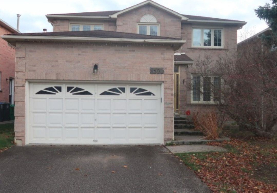 1574-highbrook-avenue-mississauga-ontario-w13653070