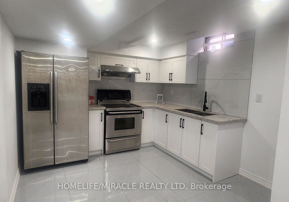 1574-highbrook-avenue-mississauga-ontario-w13653070