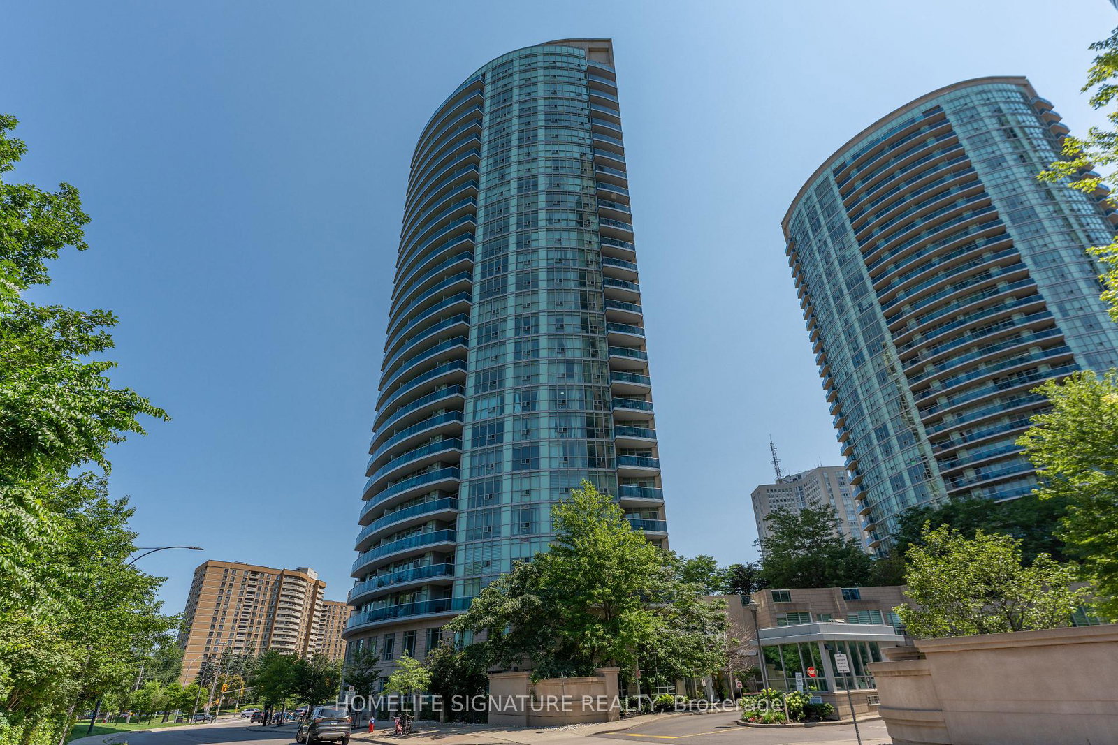 90-absolute-avenue-mississauga-ontario-w13653086
