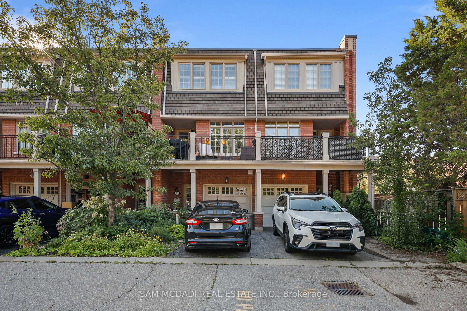 95-kerr-street-w-oakville-ontario-w13653106