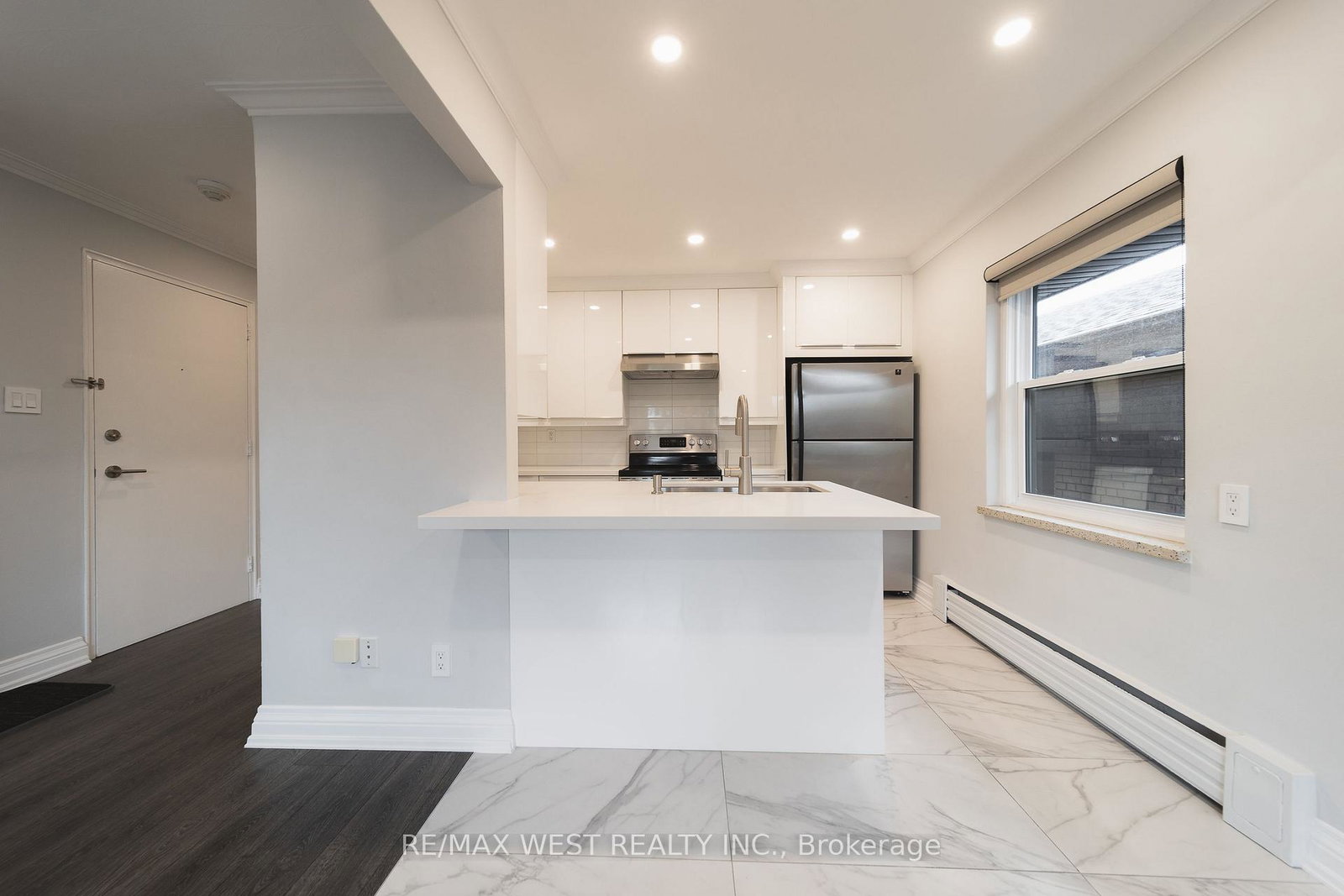 23melrose-street-toronto-etobicoke-ontario-w13653258