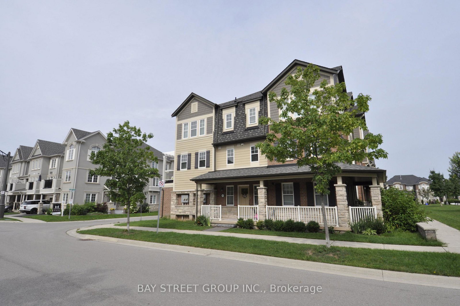 26ellen-davidson-drive-oakville-ontario-w13653308