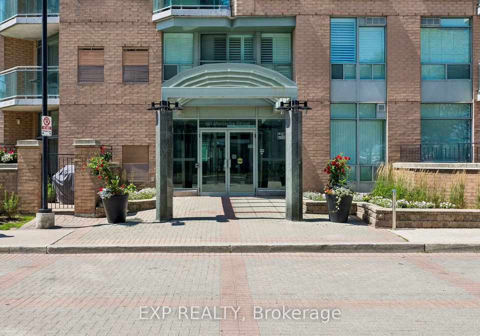 190-manitoba-street-toronto-etobicoke-ontario-w13653392