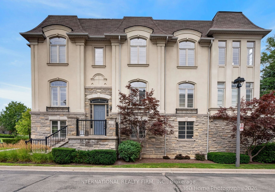 4135-shipp-drive-mississauga-ontario-w13653400