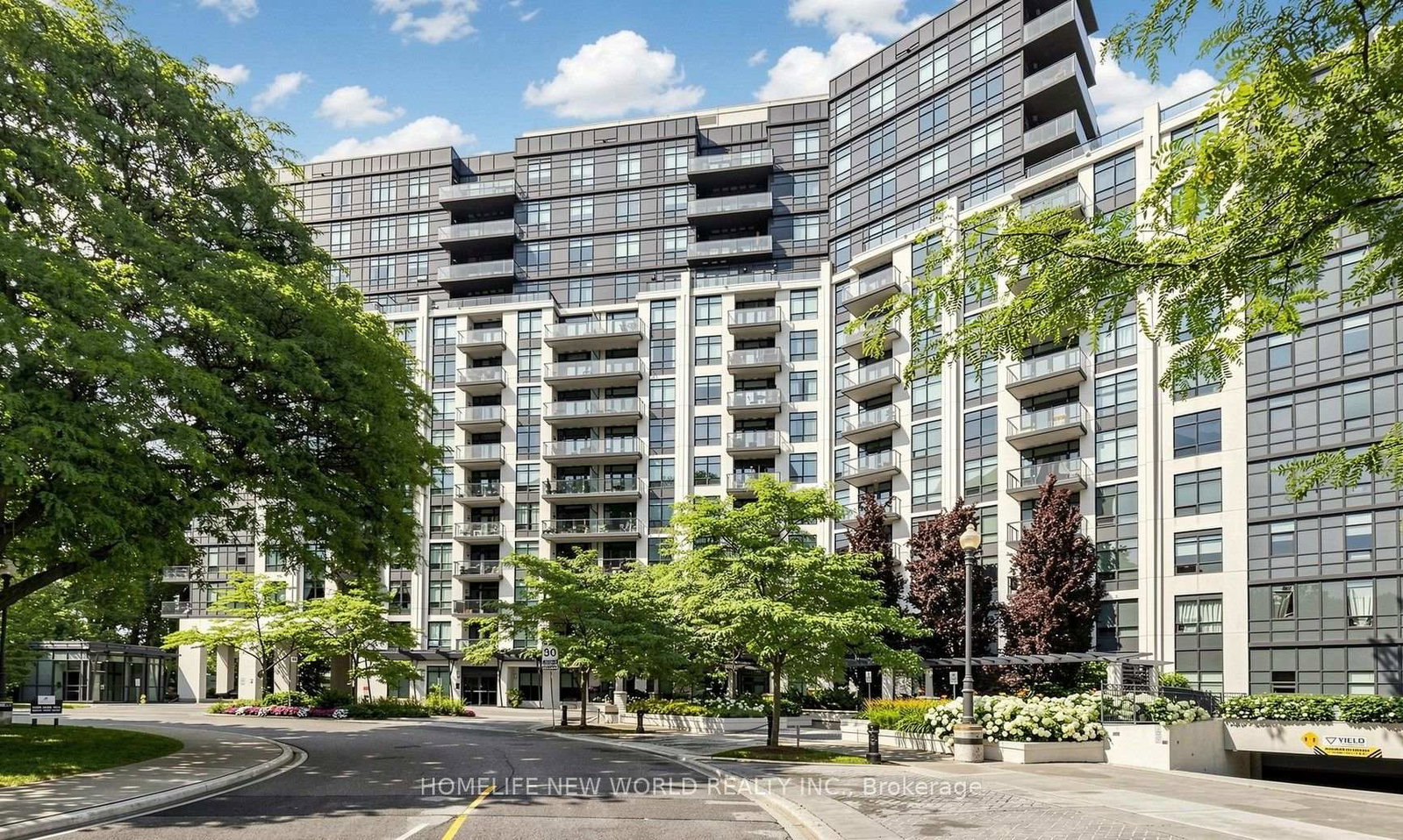 1135-royal-york-road-toronto-etobicoke-ontario-w13653418