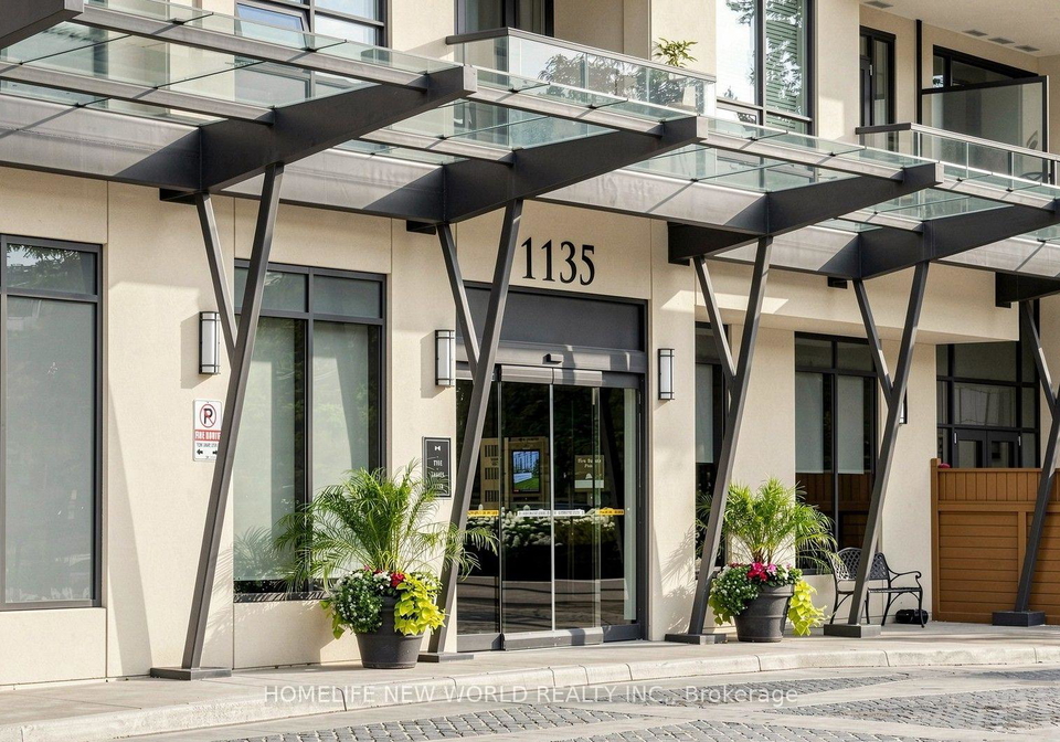 1135-royal-york-road-toronto-etobicoke-ontario-w13653418
