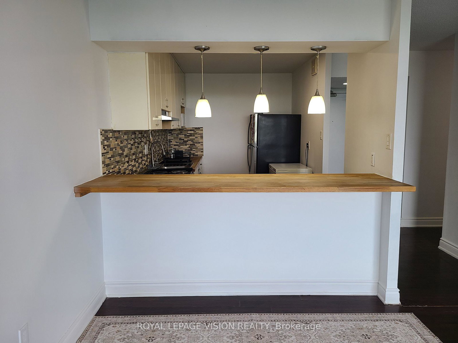 10-martha-eaton-way-s-toronto-north-york-ontario-w13653444