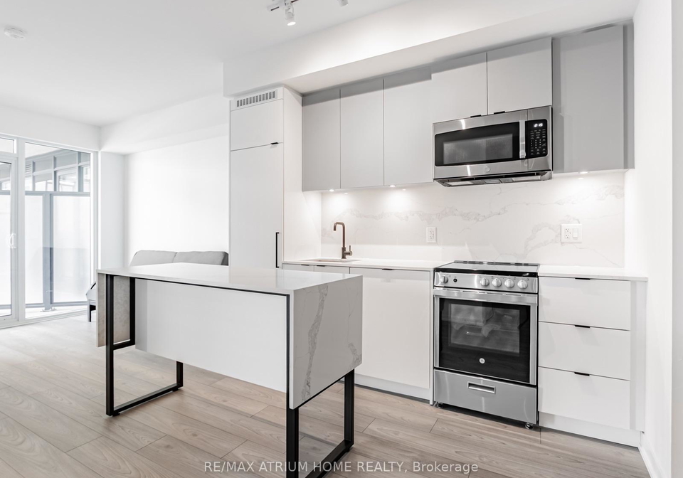 285-dufferin-street-toronto-toronto-ontario-w13653582