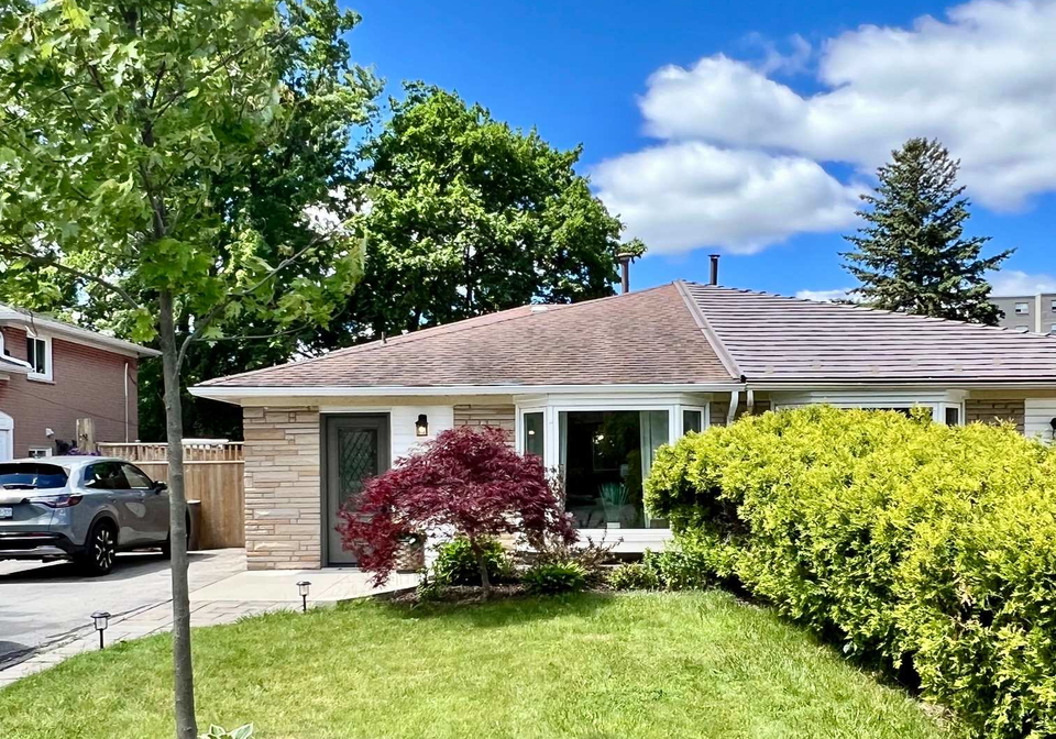 1319-redbank-crescent-oakville-ontario-w13653682