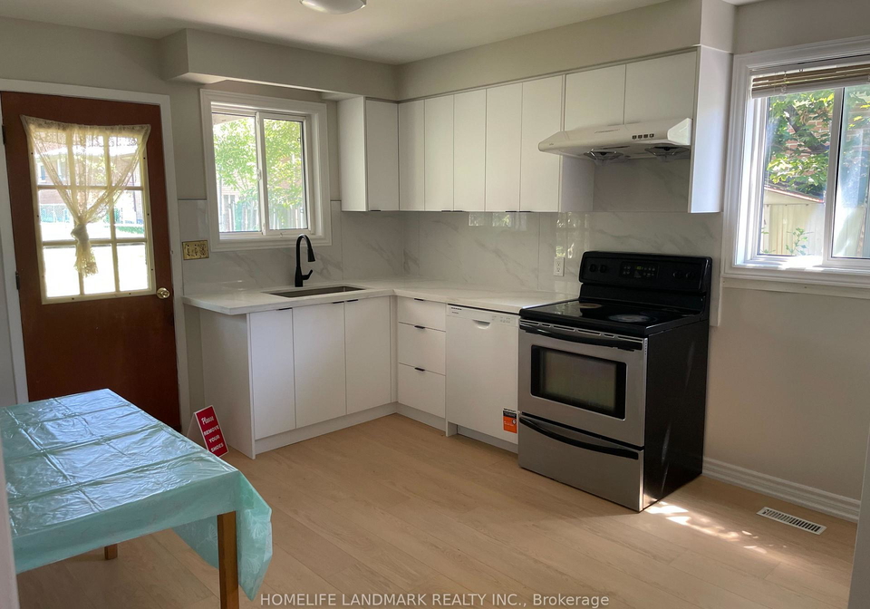 1245-shamir-crescent-mississauga-ontario-w13653726
