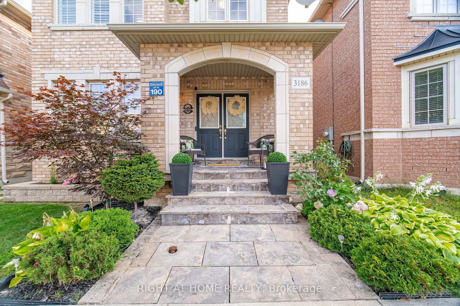 3186-robert-brown-boulevard-oakville-ontario-w13653784