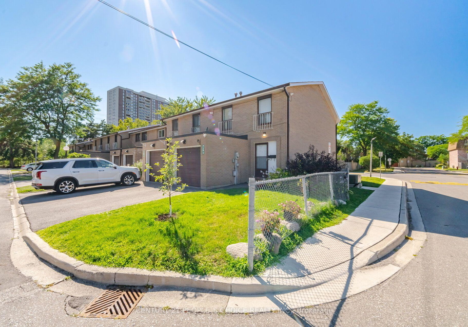 79-fleetwood-crescent-brampton-ontario-w13653922