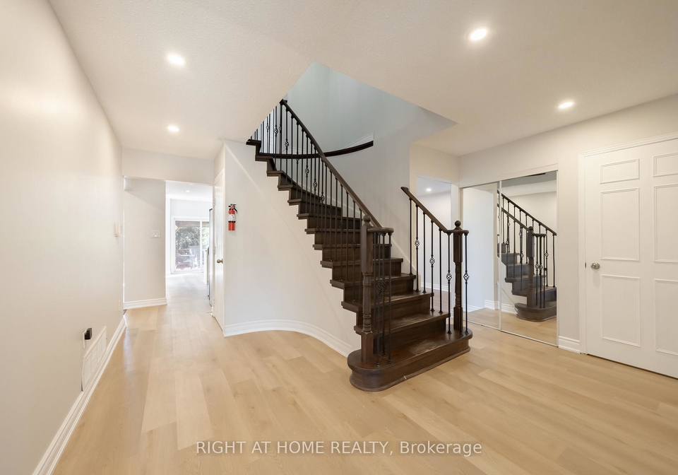 345-mill-street-s-brampton-ontario-w13653960