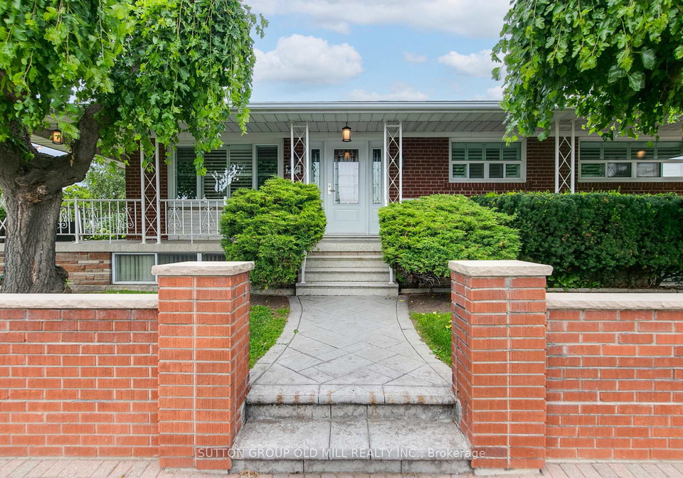 993-islington-avenue-toronto-etobicoke-ontario-w13653964