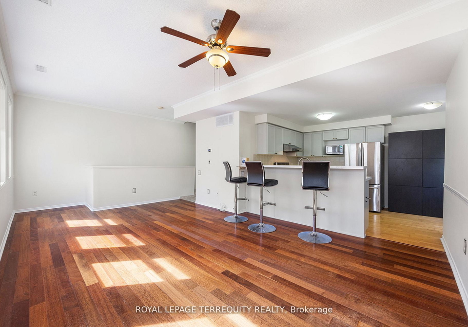 760-lawrence-avenue-w-toronto-north-york-ontario-w13654006
