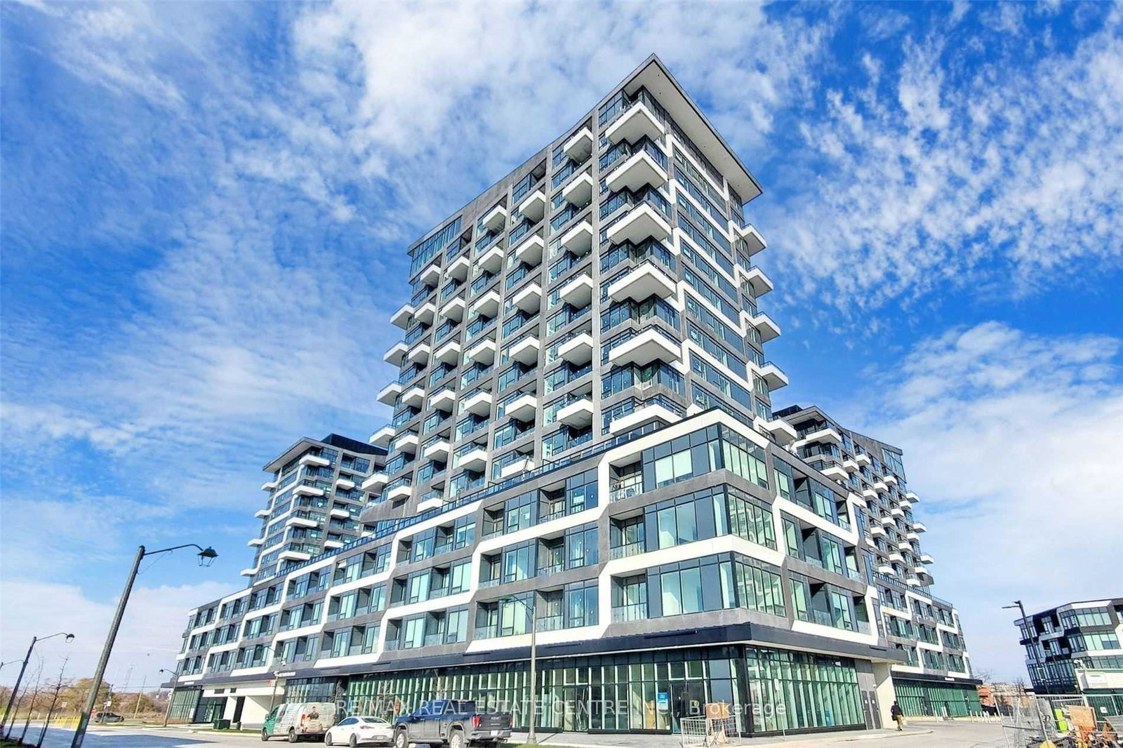 2481-taunton-road-oakville-ontario-w13654012