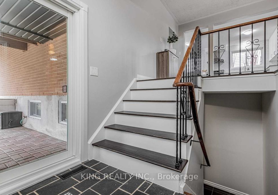 13-brookland-drive-w-brampton-ontario-w13654040