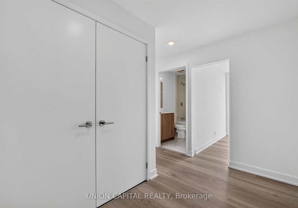 1660-bloor-street-w-toronto-toronto-ontario-w13654042