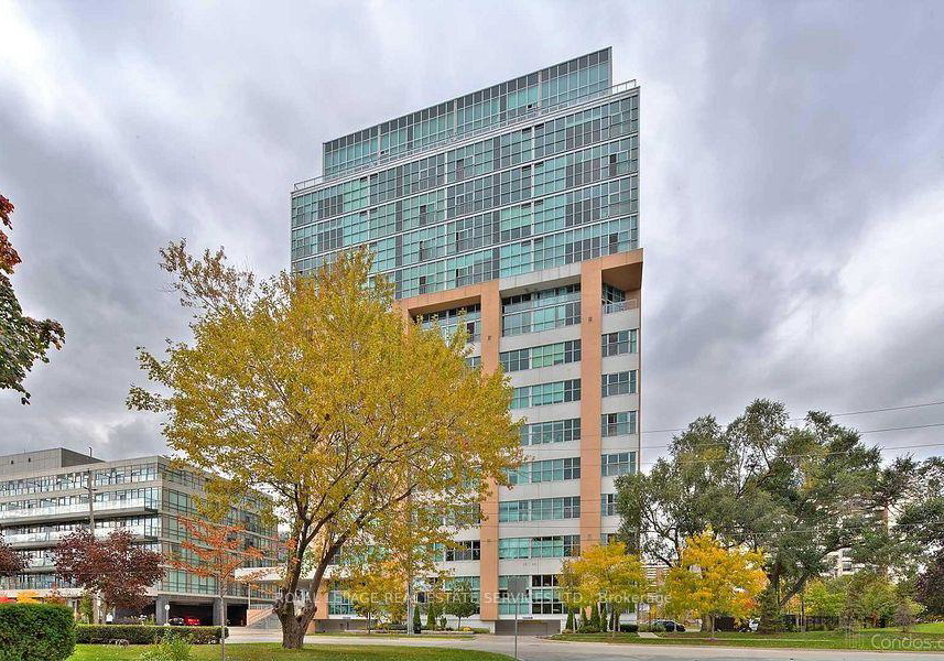 2-fieldway-road-toronto-etobicoke-ontario-w13654102