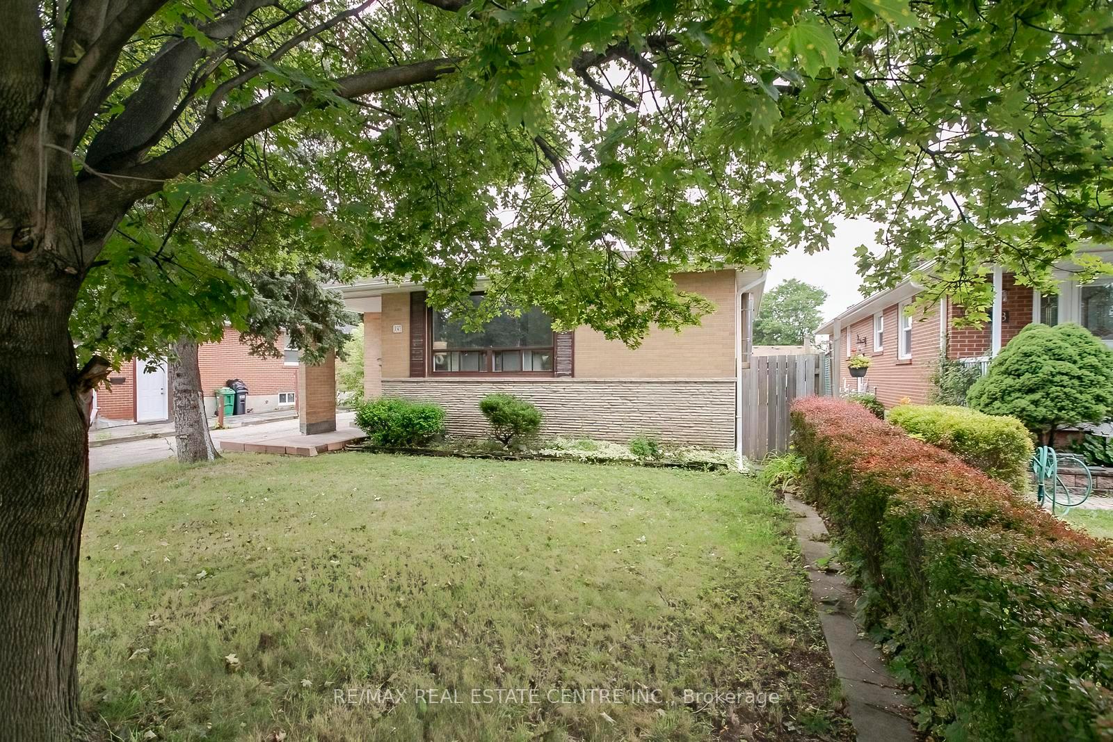 16-mclaughlin-road-n-brampton-ontario-w13654206