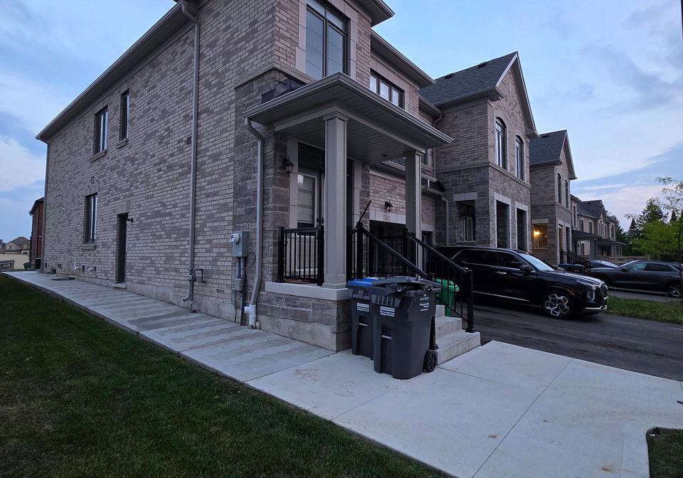 42-hayrake-street-brampton-ontario-w13654316