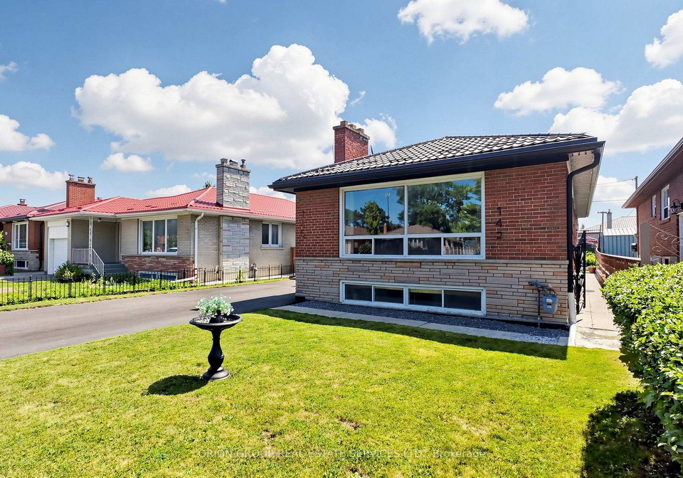 145-kingsview-boulevard-toronto-etobicoke-ontario-w13654334