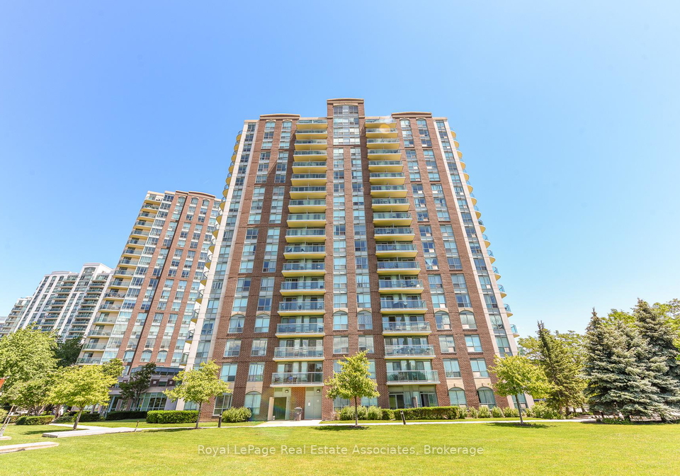 4879-kimbermount-avenue-mississauga-ontario-w13654348