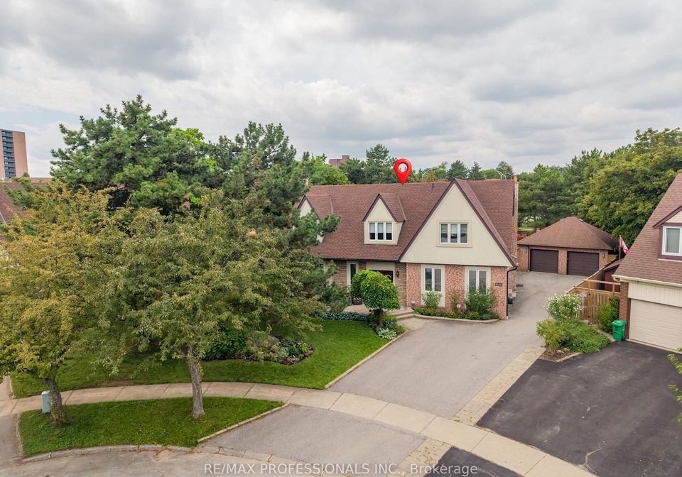 2604-barrisdale-court-mississauga-ontario-w13654468