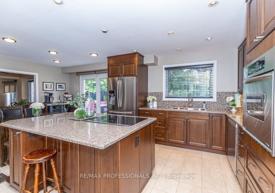 2604-barrisdale-court-mississauga-ontario-w13654468