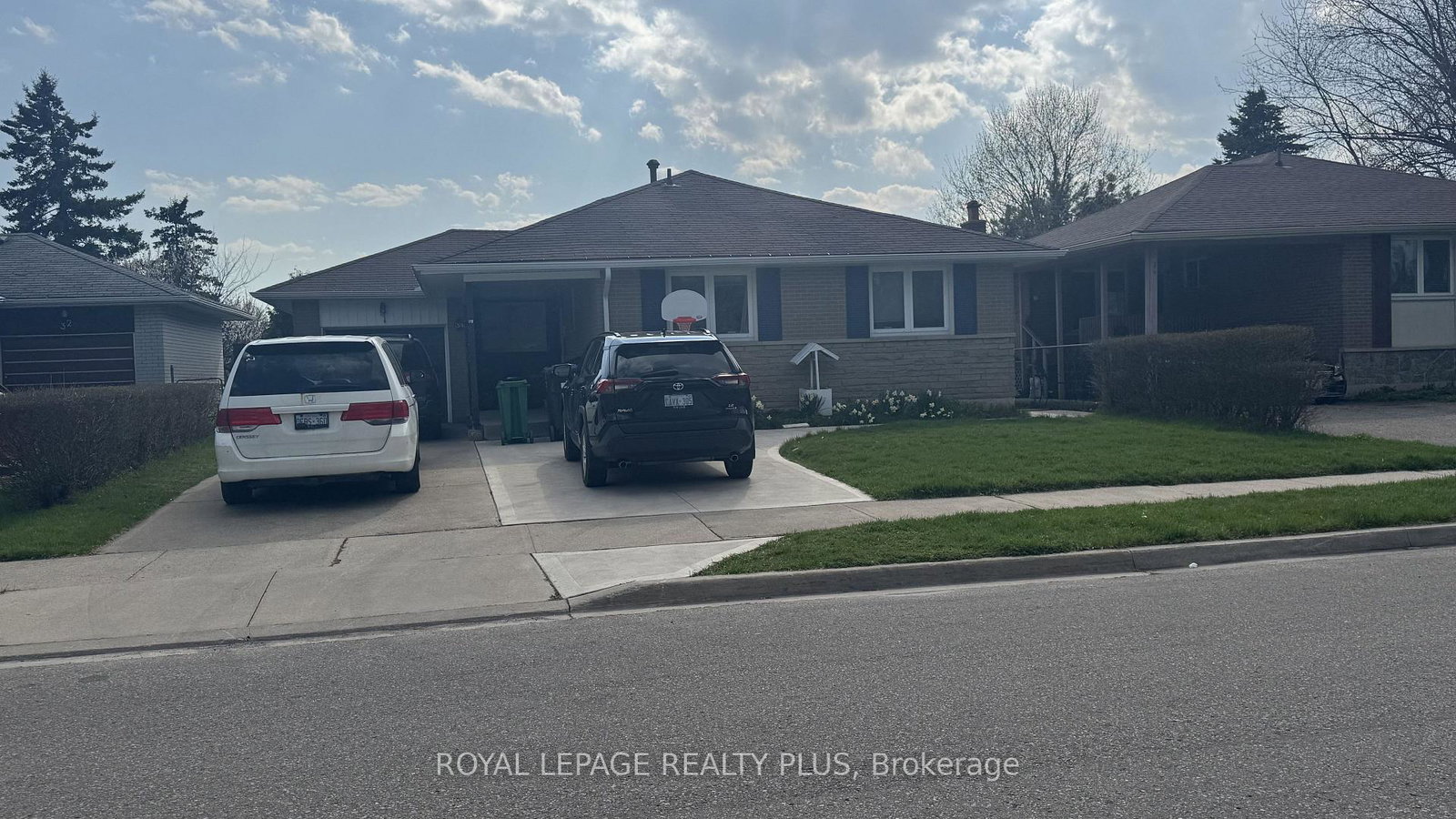 34-haslemere-avenue-brampton-ontario-w13654470