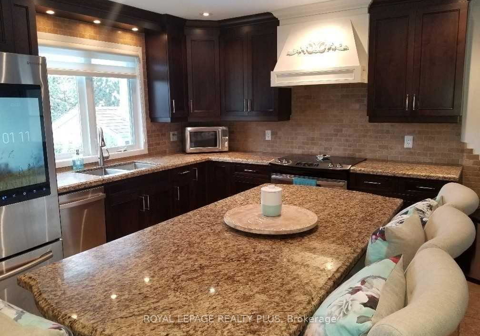 34-haslemere-avenue-brampton-ontario-w13654470