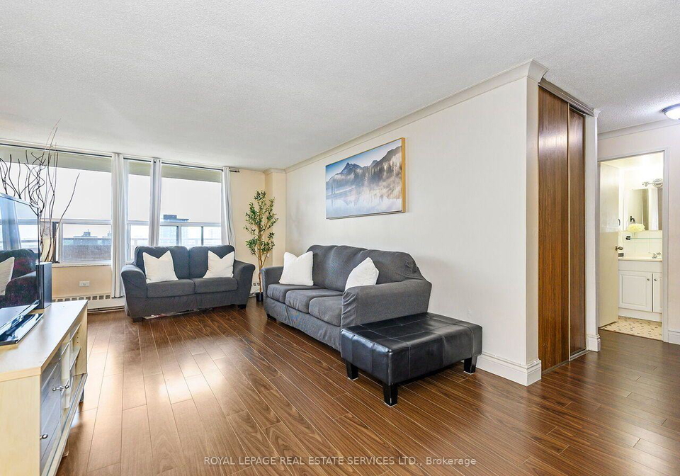 3120-kirwin-avenue-mississauga-ontario-w13654494
