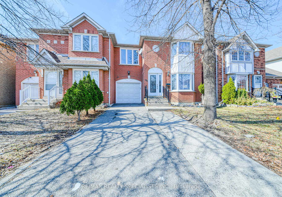 35-softneedle-avenue-brampton-ontario-w13654506