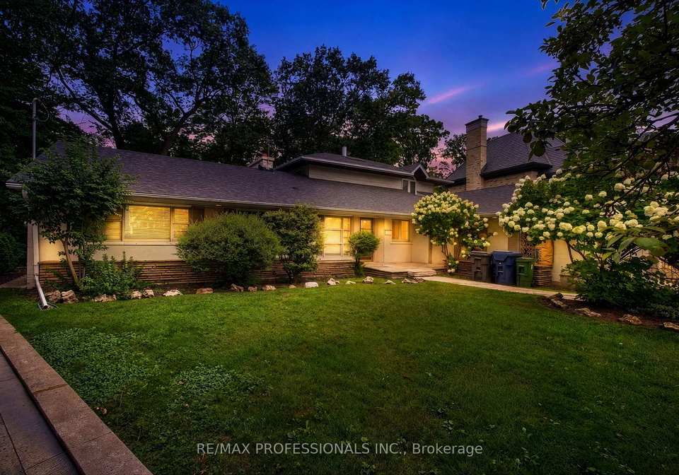 89-valecrest-drive-toronto-etobicoke-ontario-w13654530