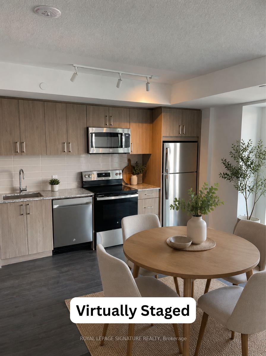 4010-eglinton-avenue-w-toronto-etobicoke-ontario-w13654544